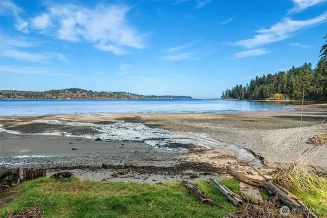 12825 SW Ober Beach Road Vashon WA 98070