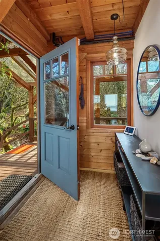 12825 SW Ober Beach Road Vashon WA 98070