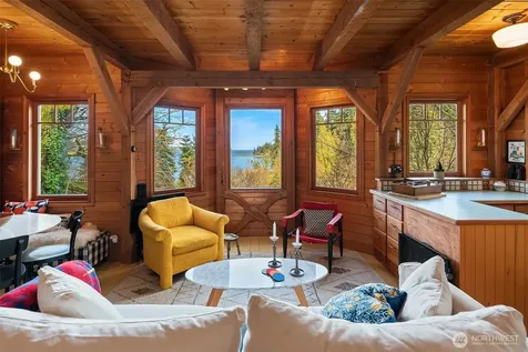12825 SW Ober Beach Road Vashon WA 98070