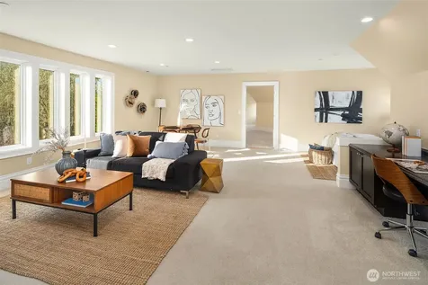 13789 NE 168th Street Woodinville WA 98072