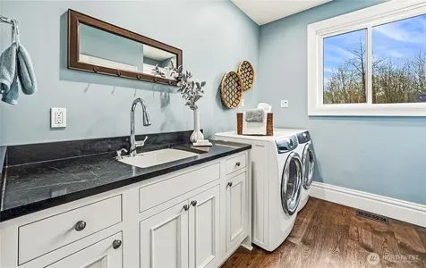 13789 NE 168th Street Woodinville WA 98072