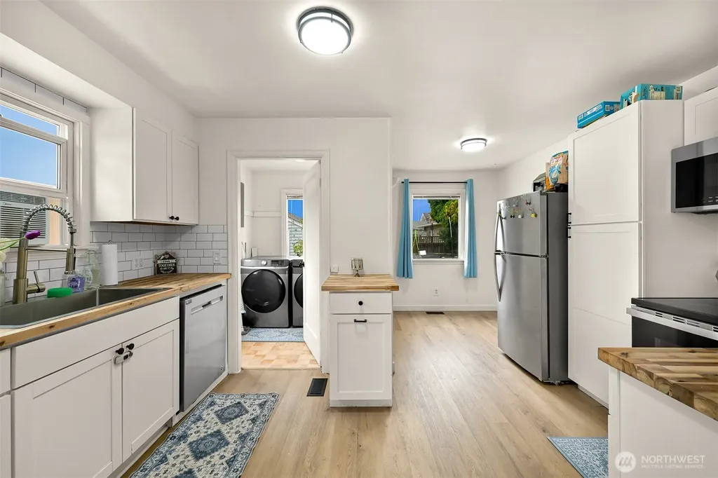 204 S 16th Street Lynden WA 98264