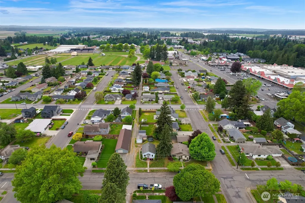 204 S 16th Street Lynden WA 98264