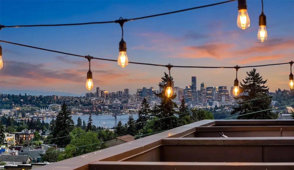 908 N 46th Street Seattle WA 98103