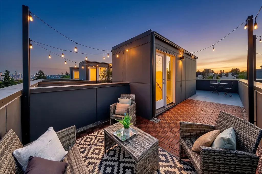 908 N 46th Street Seattle WA 98103