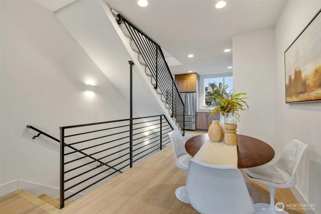 908 N 46th Street Seattle WA 98103