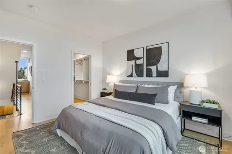 908 N 46th Street Seattle WA 98103