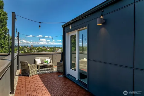 908 N 46th Street Seattle WA 98103