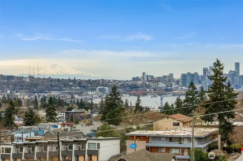 908 N 46th Street Seattle WA 98103