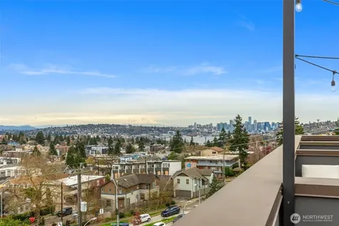 908 N 46th Street Seattle WA 98103
