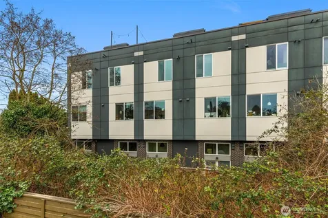 908 N 46th Street Seattle WA 98103