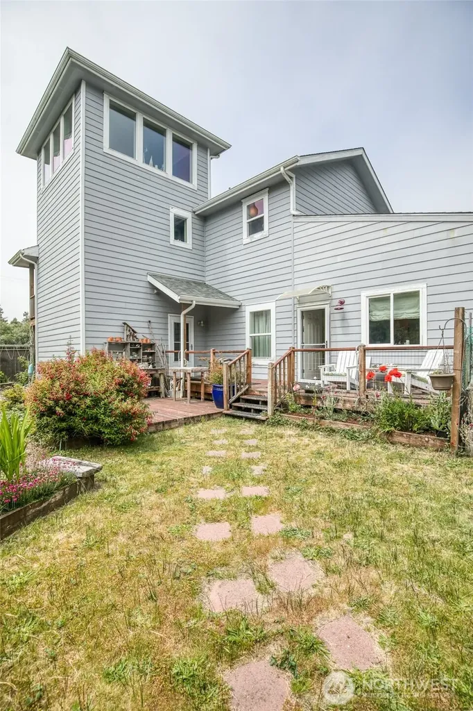 604 Ocean Shores Boulevard SW Ocean Shores WA 98569