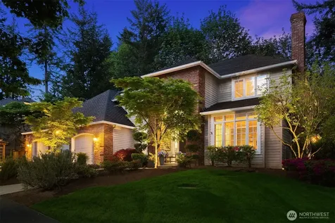 8512 213th Place NE Redmond WA 98053