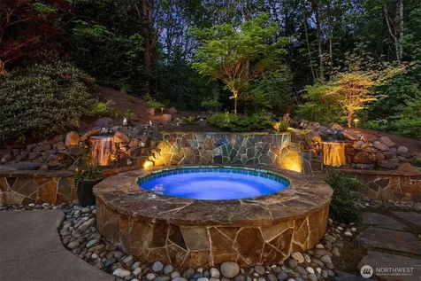 8512 213th Place NE Redmond WA 98053