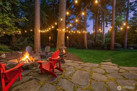 8512 213th Place NE Redmond WA 98053