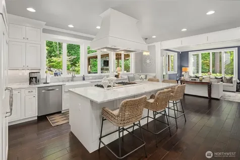 8512 213th Place NE Redmond WA 98053