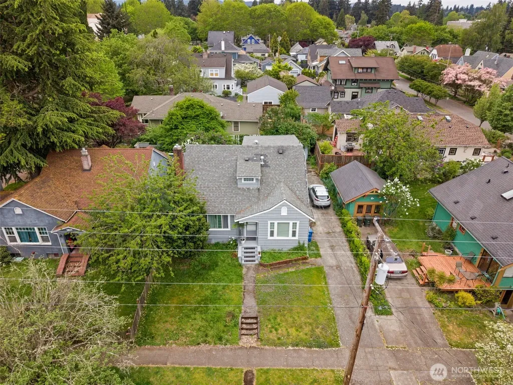 1813 Franklin Street SE Olympia WA 98501