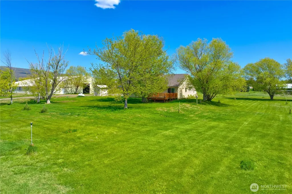 131 Latigo Lane Yakima WA 98901