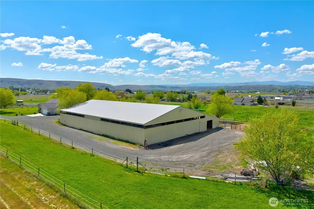 131 Latigo Lane Yakima WA 98901