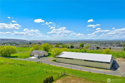 131 Latigo Lane Yakima WA 98901