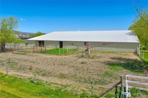 131 Latigo Lane Yakima WA 98901