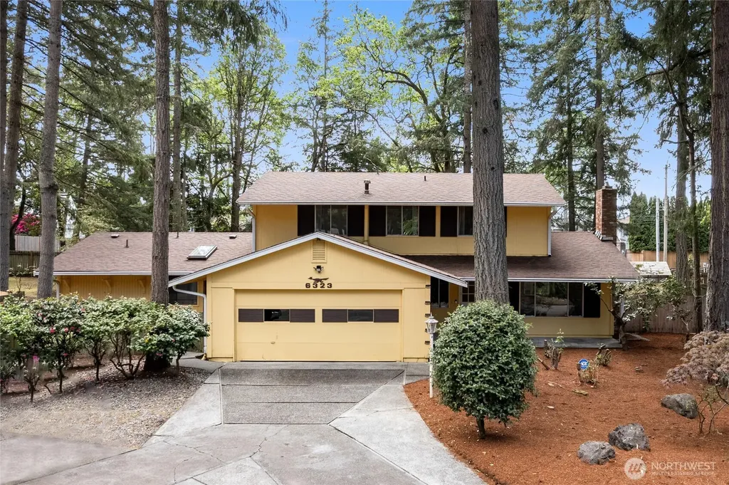 6323 89th Avenue W University Place WA 98467