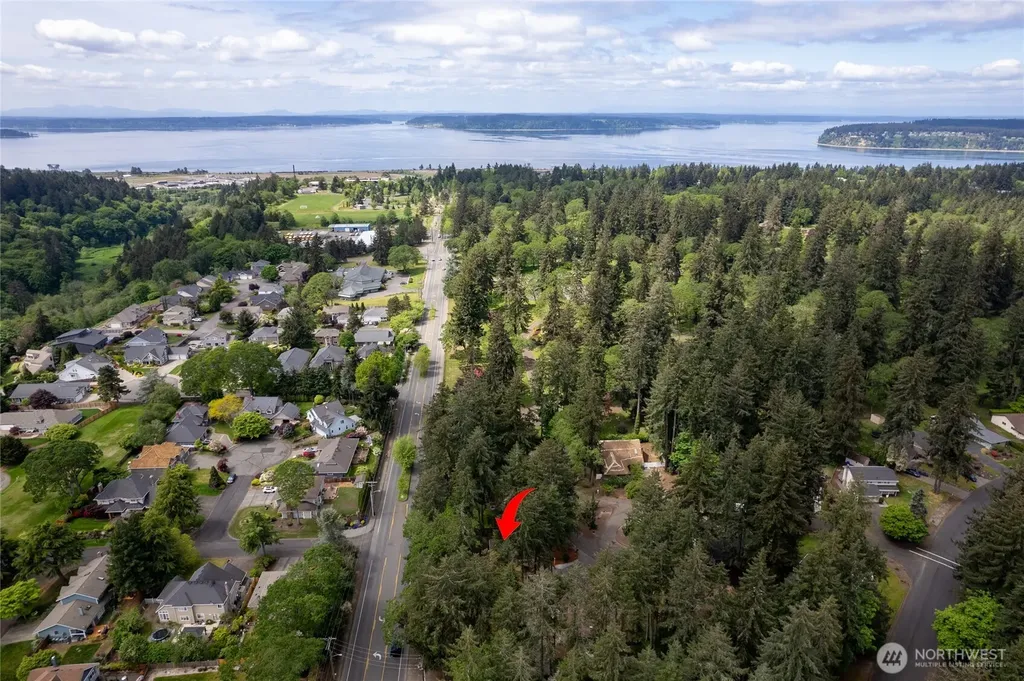 6323 89th Avenue W University Place WA 98467