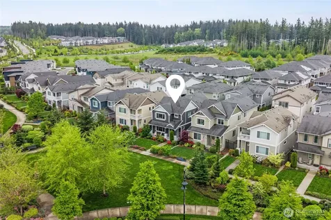 32879 Ten Trails Pkwy SE Black Diamond WA 98010