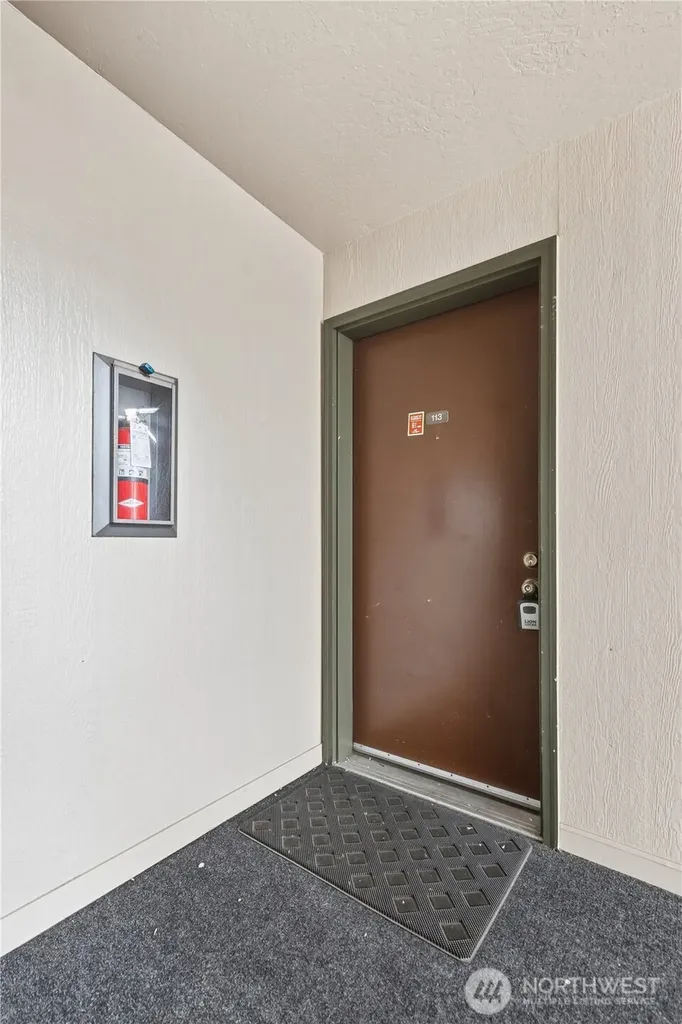 18200 73rd Avenue NE Kenmore WA 98028