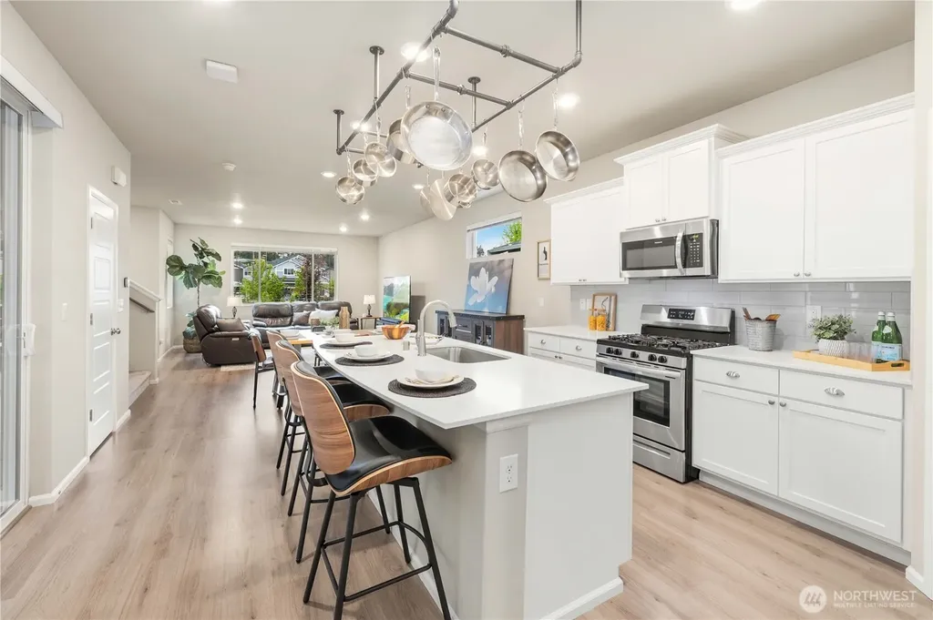 32828 SE Cottonwood Street Black Diamond WA 98010