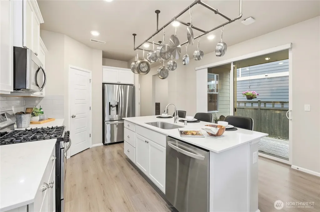 32828 SE Cottonwood Street Black Diamond WA 98010
