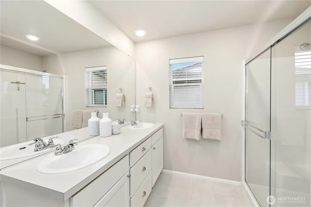32828 SE Cottonwood Street Black Diamond WA 98010