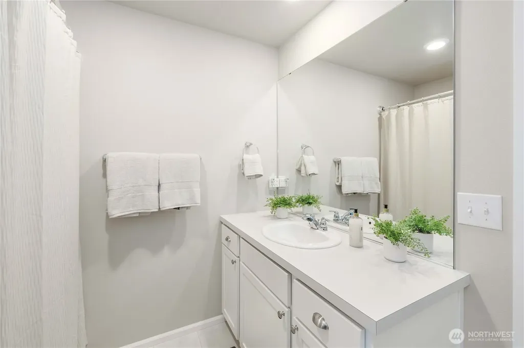 32828 SE Cottonwood Street Black Diamond WA 98010