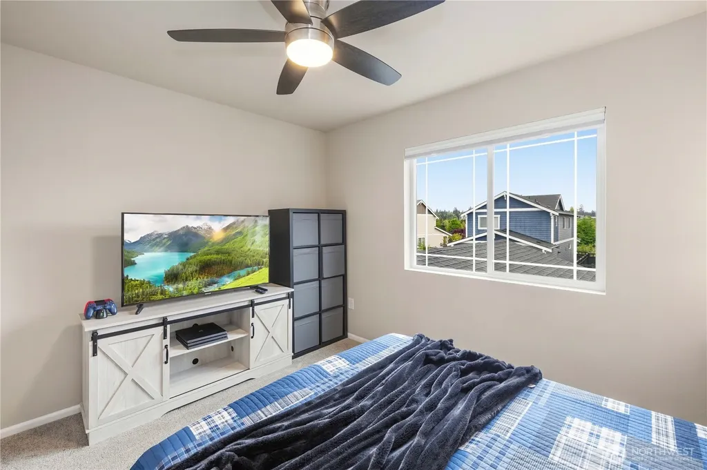 32828 SE Cottonwood Street Black Diamond WA 98010