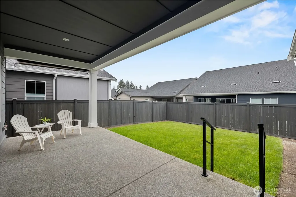 23612 SE Aspen Street Black Diamond WA 98010