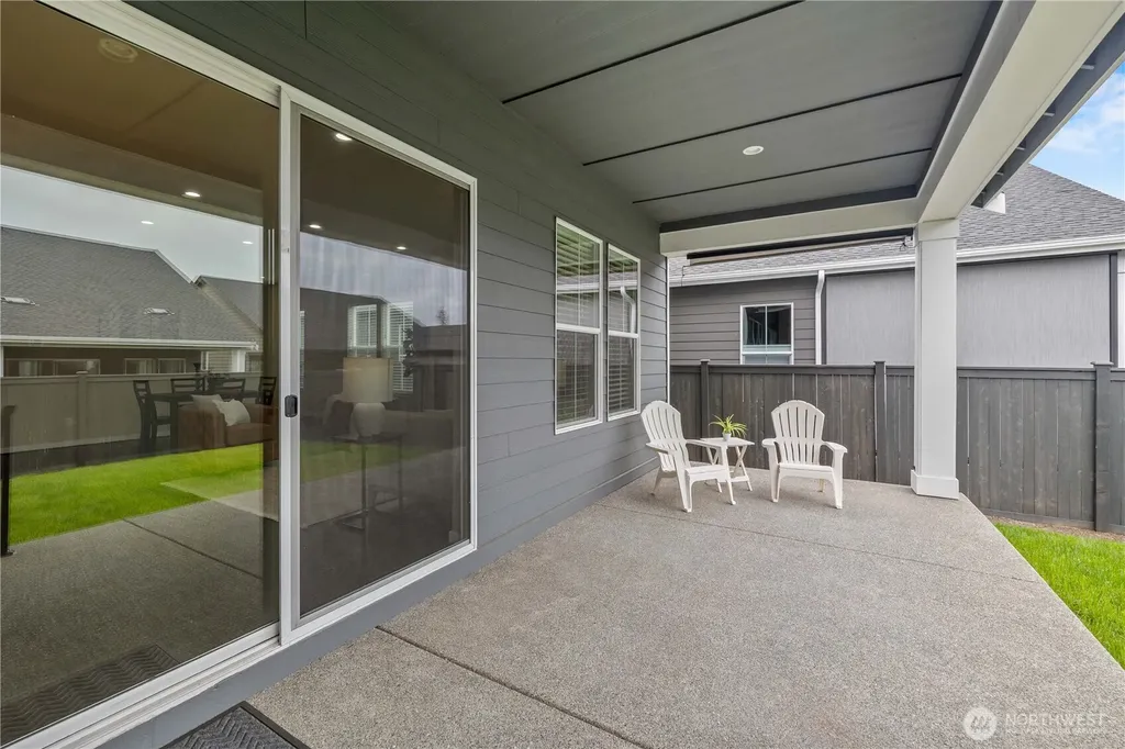 23612 SE Aspen Street Black Diamond WA 98010