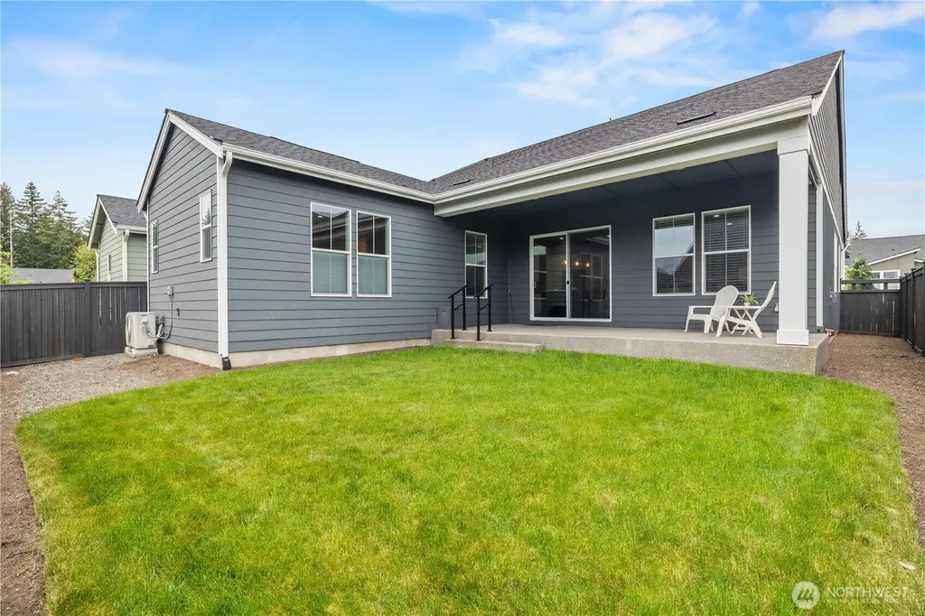 23612 SE Aspen Street Black Diamond WA 98010