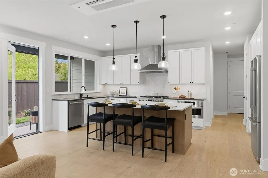 414 222nd Place SE Sammamish WA 98074