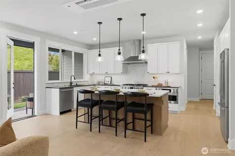 414 222nd Place SE Sammamish WA 98074