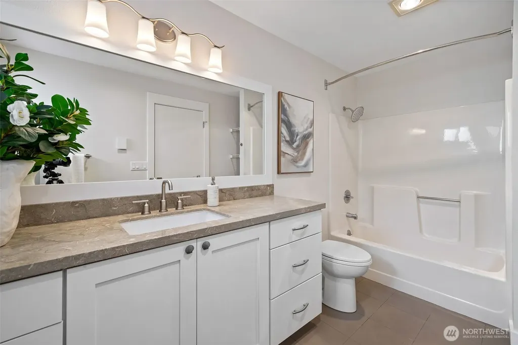 6779 Columbia Beach Drive Clinton WA 98236
