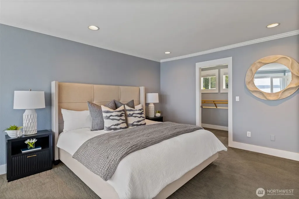 6779 Columbia Beach Drive Clinton WA 98236