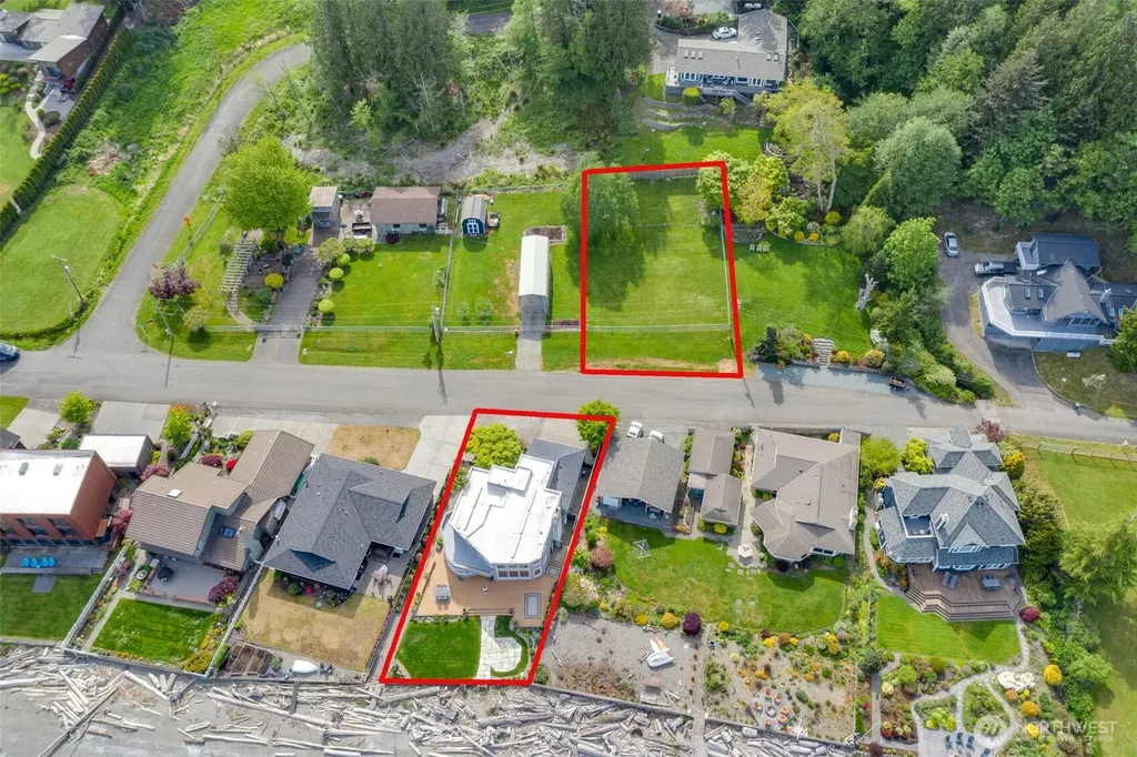 6779 Columbia Beach Drive Clinton WA 98236