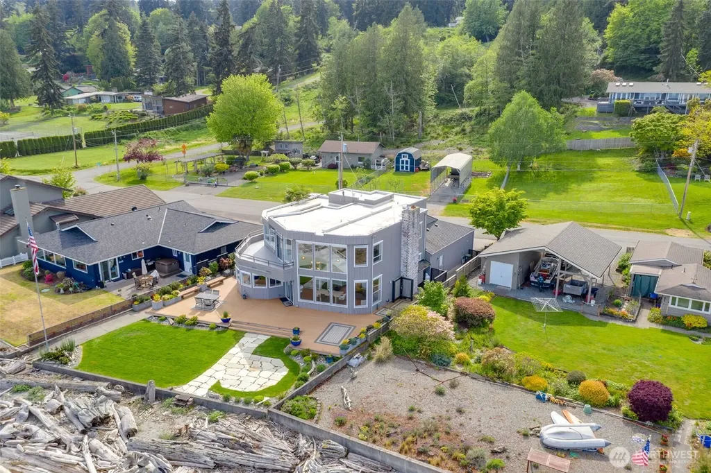 6779 Columbia Beach Drive Clinton WA 98236