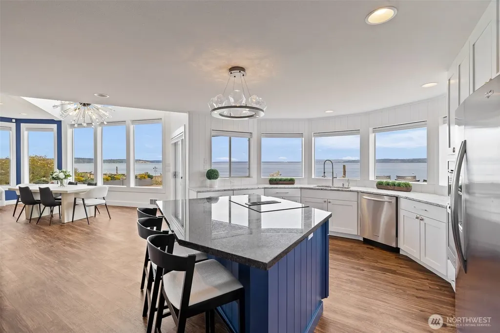 6779 Columbia Beach Drive Clinton WA 98236