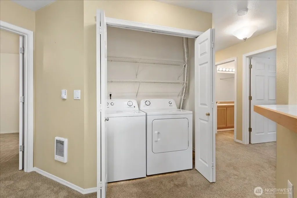 5731 12th Avenue W Everett WA 98203