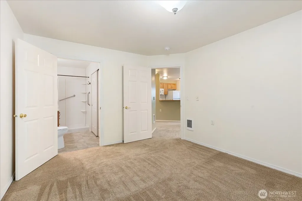5731 12th Avenue W Everett WA 98203