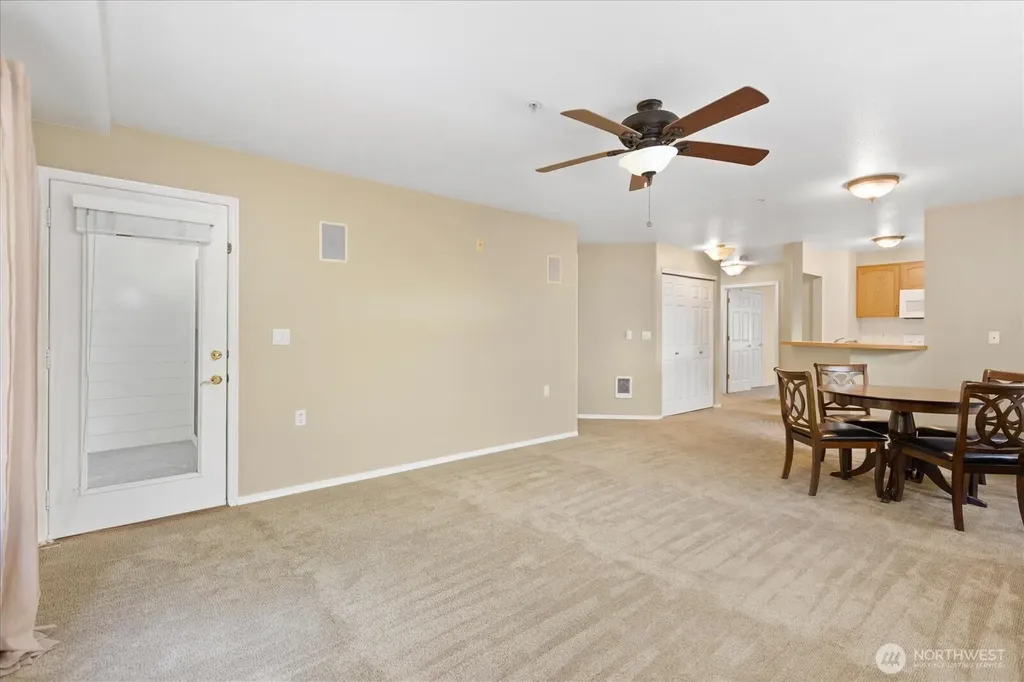 5731 12th Avenue W Everett WA 98203