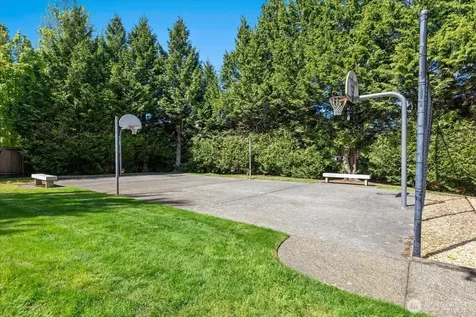 5731 12th Avenue W Everett WA 98203