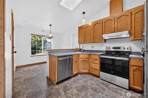 11831 SE 261st Place Kent WA 98030