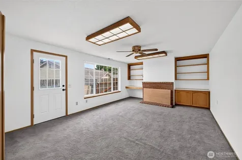 11831 SE 261st Place Kent WA 98030